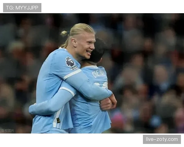 哈兰德与C罗早期进球效率及终结手段差异分析